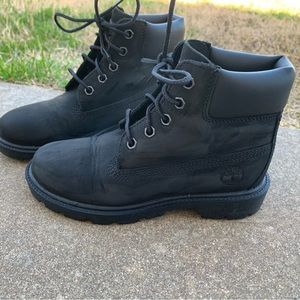 Timberland Black Waterproof 6-Inch Suede Classic Lace Up Little Boots boys 13